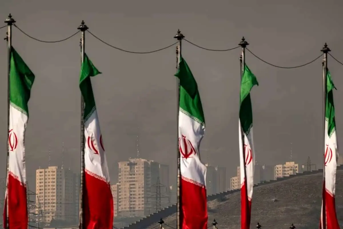 سی ان ان مدعی شد: ترامپ امروز ایرانیان را اخراج خواهد کرد