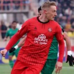 شمس آذر مقابل تراکتور به تساوی بدون گل رسید. حسرت رهبری در قزوین