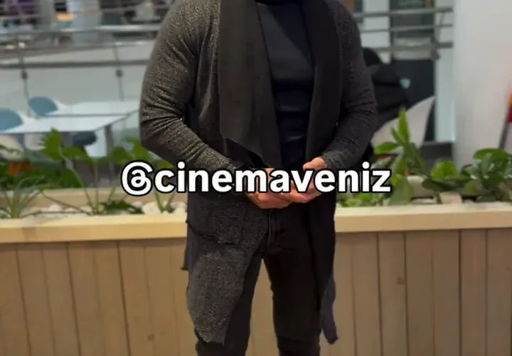 ظاهر و استایل مینا وحید در اکران فیلم دیگری 19 ظاهر و استایل مینا وحید در اکران فیلم دیگری