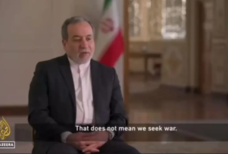 عراقچی: جنگ روانی ادامه دارد اما تکرار یک جنگ ناکام عاقلانه است