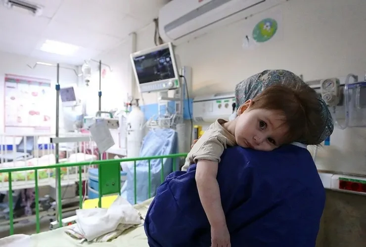 علائم و عوارض آنفولانزا در کودکان / 3 اقدام مهم برای جلوگیری از عفونت