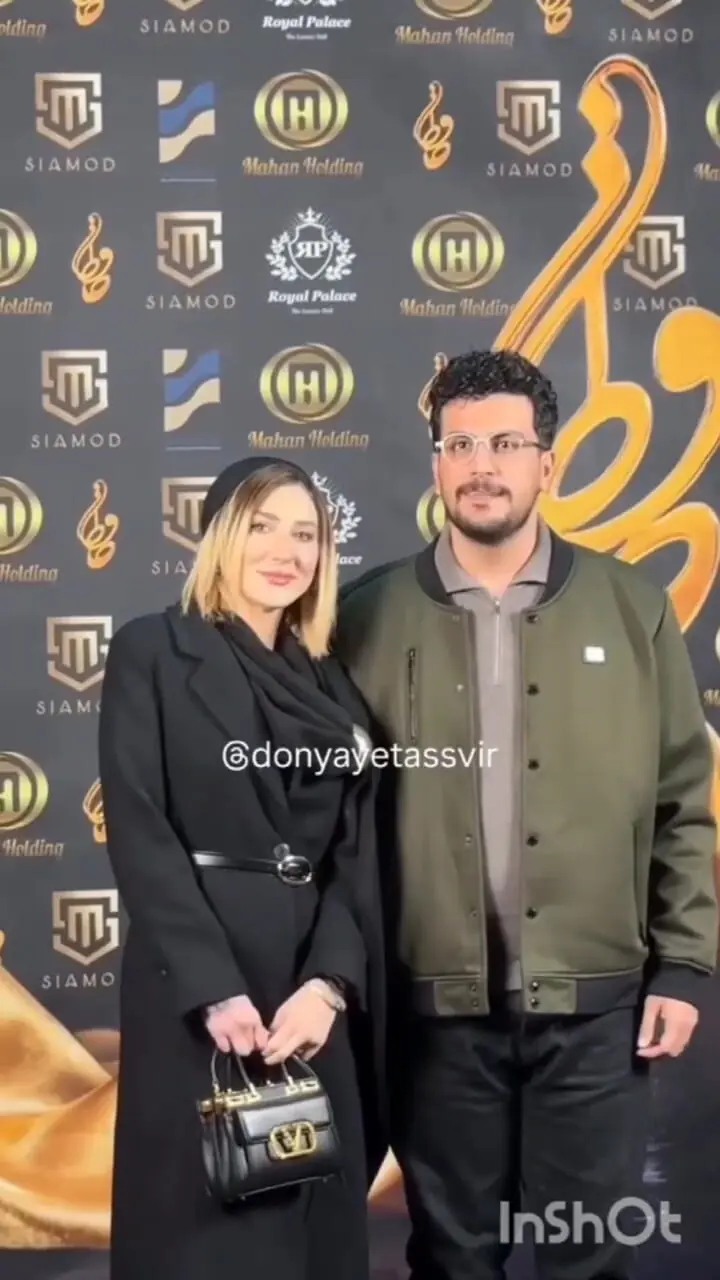 عکس دو نفره «امیرحسین قیازی» و همسرش در جشن حافظ 1 عکس دو نفره «امیرحسین قیازی» و همسرش در جشن حافظ