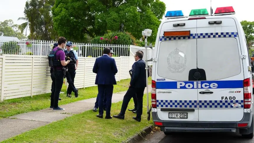 فاش شدن پدر و پسری که در حمله خونین به استرالیا/داعش نقش داشتند 1 فاش شدن پدر و پسری که در حمله خونین به استرالیا/داعش نقش داشتند