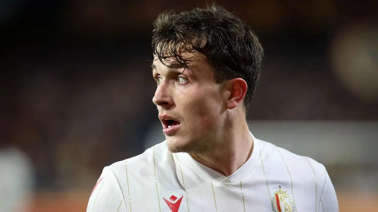 قلعه نویی منتظر دعوت یک ستاره ایرانی الاصل است. دوران حرفه ای دنیس اکرت در لیگ بلژیک