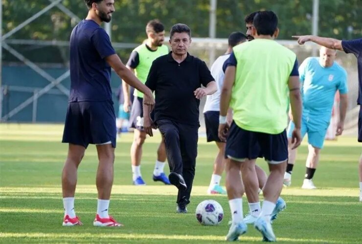 قلعه نویی می خواهد با تیم هایی مانند نیوزلند، مصر و بلژیک بازی کند 30 قلعه نویی می خواهد با تیم هایی مانند نیوزلند، مصر و بلژیک بازی کند