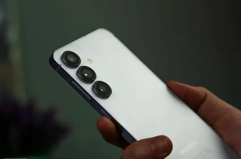 قیمت امروز سامسونگ و شیائومی و آیفون 25 آذر 1404 / قیمت پرچمدار سامسونگ 70 میلیون