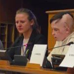 مترجم هنگام ترجمه سخنان کودک اوکراینی اشک ریخت