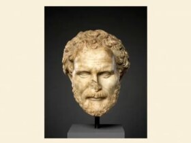 مجسمه های دزدیده شده به ترکیه بازگردانده شدند 8 مجسمه های دزدیده شده به ترکیه بازگردانده شدند