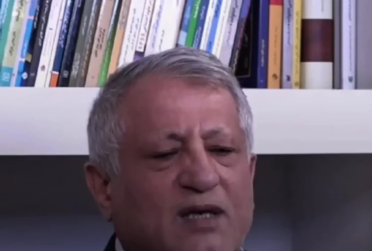 محسن هاشمی: بحث حجاب اجباری باید روشن شود