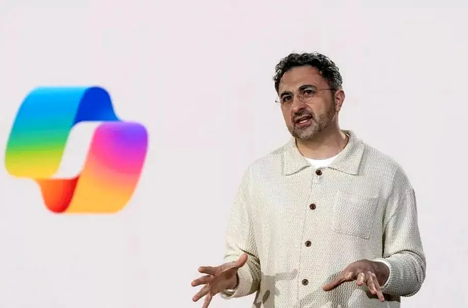 مدیر عامل مایکروسافت: می توانیم توسعه هوش مصنوعی را متوقف کنیم 1 مدیر عامل مایکروسافت: می توانیم توسعه هوش مصنوعی را متوقف کنیم
