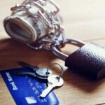 مسدود کردن حساب‌های ریالی مشکوک به اخلال در بازار ارز و طلا