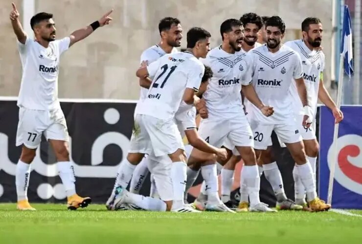 ملوان رقیب سرسخت تراکتورسازی و استقلال 19 ملوان رقیب سرسخت تراکتورسازی و استقلال