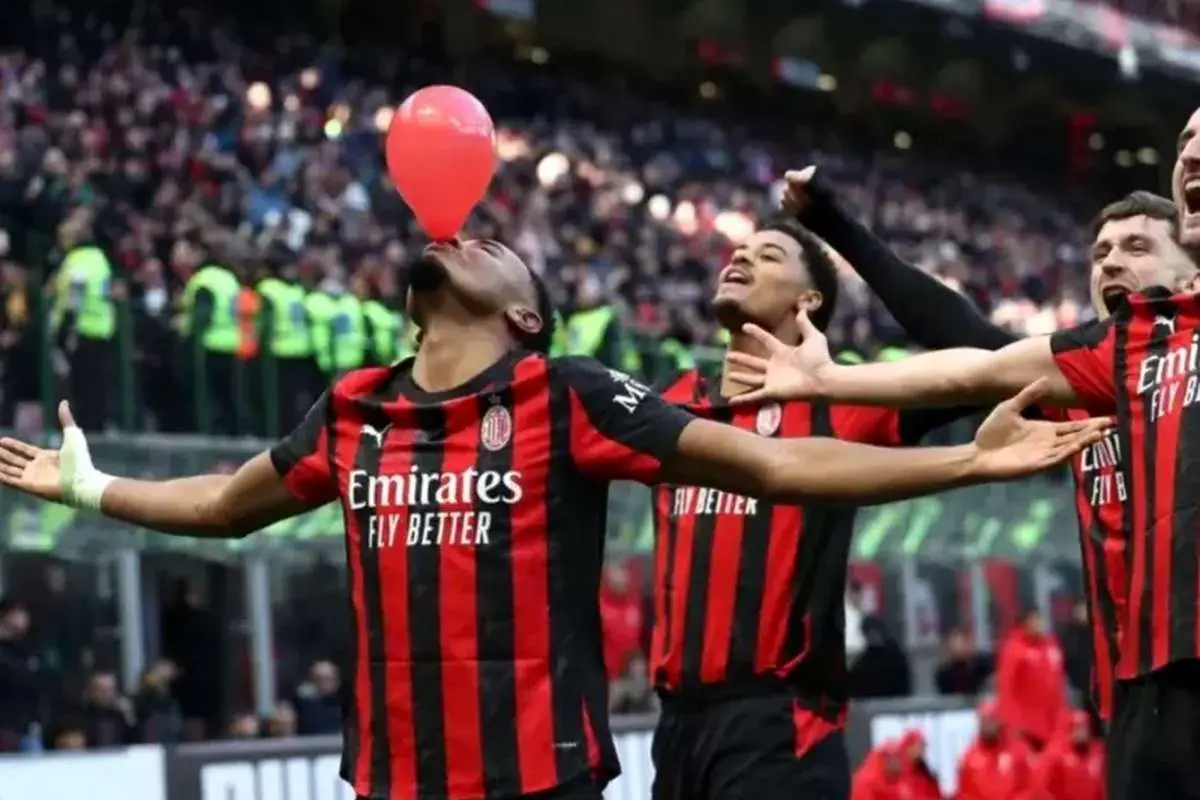 میلان 3-0 هلاس ورونا را شکست داد. میز را گرفتند!