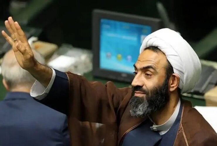 نماینده مجلس: آثار کشف حجاب و برهنگی غیرقابل تحمل شد، انگار در خواب هستیم!