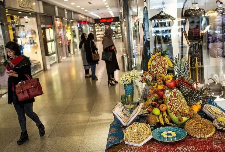 هزینه شب یلدا برای یک خانواده چهار نفره چقدر است؟ 3 هزینه شب یلدا برای یک خانواده چهار نفره چقدر است؟