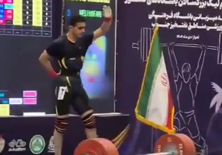 وزنه بردار 15 ساله ایرانی رکورد جهان را شکست