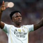 وینی توسط هواداران مادرید هو شد. برنابئو مقابل ستاره برزیلی