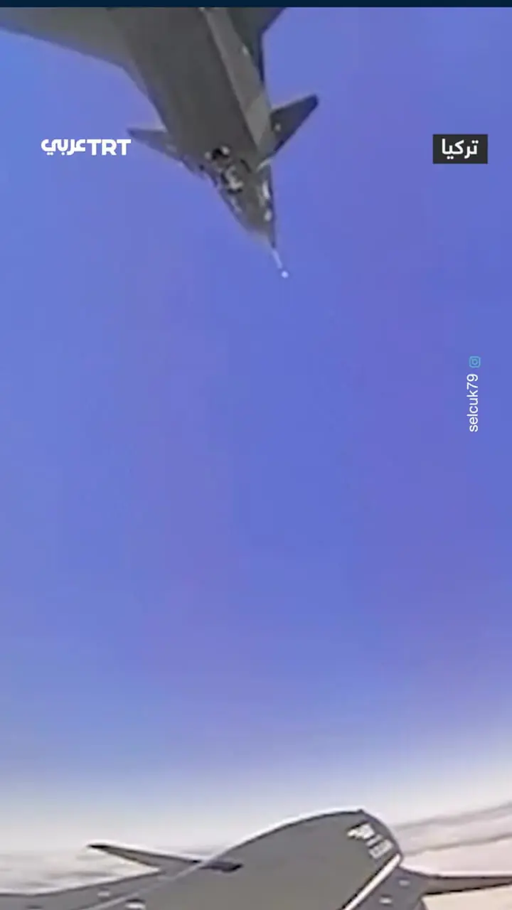 پرواز هماهنگ دو پهپاد در ترکیه برای اولین بار در تاریخ هوانوردی 1 پرواز هماهنگ دو پهپاد در ترکیه برای اولین بار در تاریخ هوانوردی