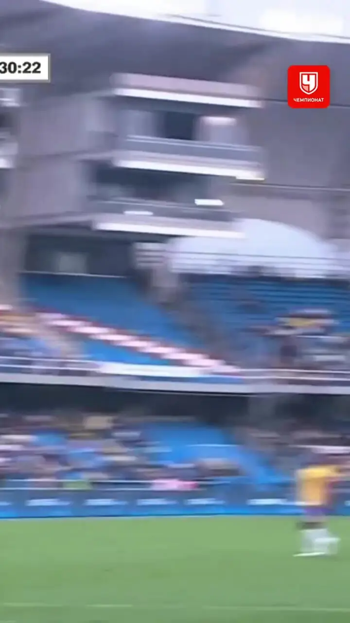 پس از 30 سال، رنه هیگیتا آهنگ افسانه ای "اسکورپیون" را تکرار کرد.