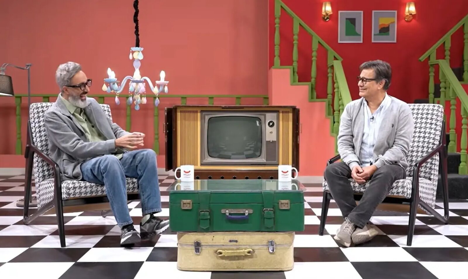 پیمان قاسم خانی: غر نمی زنم/از سن کمدی گذشته ام/قول دادم به همسرم فحش ندهم 1 پیمان قاسم خانی: غر نمی زنم/از سن کمدی گذشته ام/قول دادم به همسرم فحش ندهم