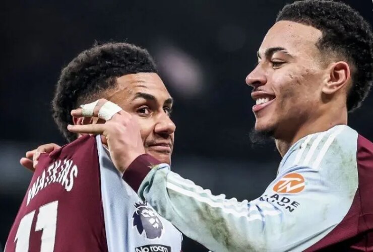 چلسی با نتیجه 1-2 مغلوب استون ویلا شد. بازگشت باشکوه شاگردان امری