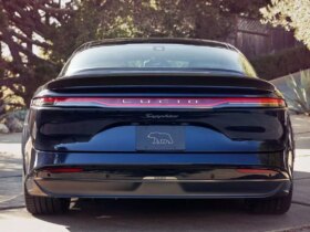 یک بطری آب/ ماجرایی که با خسارت 2 میلیاردی به یک خودروی آمریکایی آغاز شد 9 یک بطری آب/ ماجرایی که با خسارت 2 میلیاردی به یک خودروی آمریکایی آغاز شد