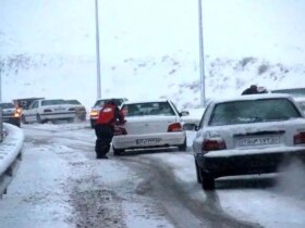 محور تبریز - زنجان به دلیل برف و کولاک برای حمل و نقل مسدود شد
