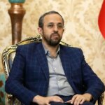 اگر انقلابی هستید، طعنه سنگین دستیار قالیشویی به مخالفان این روزهای سخت/شرایط خطرناک کشور را یاد بگیرید!