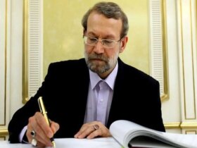واکنش تند لاریجانی به ترامپ: مراقب سربازان خود باشید/ مداخله مساوی است با هرج و مرج در کل منطقه 17 واکنش تند لاریجانی به ترامپ: مراقب سربازان خود باشید/ مداخله مساوی است با هرج و مرج در کل منطقه