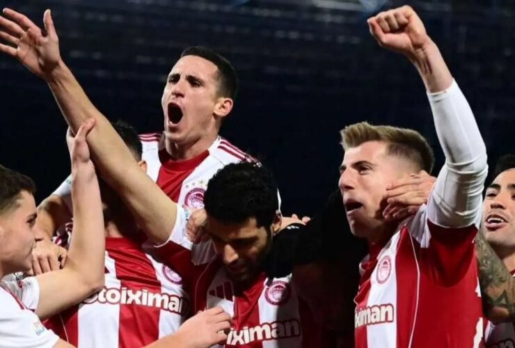 واکنش مهدی طارمی به آخرین اتفاقات با همراهی مردم 3 واکنش مهدی طارمی به آخرین اتفاقات با همراهی مردم