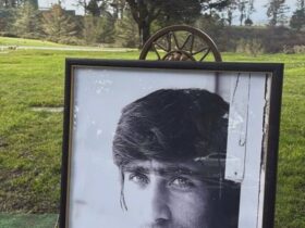 خالق «باشو» تا خانه ابدی خود بدرقه شد 8 خالق «باشو» تا خانه ابدی خود بدرقه شد