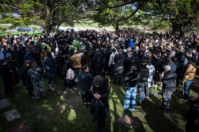 عکس های جدید از مراسم ختم بهرام بیضایی