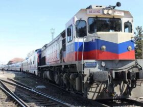 قطار محلی خاش - زاهدان با واگن باری برخورد کرد