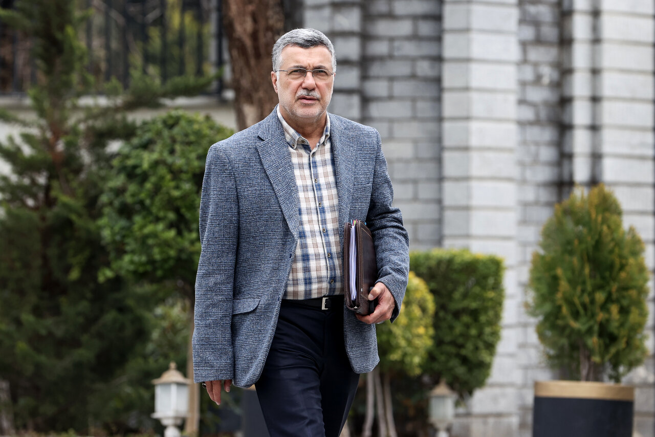 جزئیات حوادث بیمارستان های سینا و ایلام به گفته وزیر بهداشت