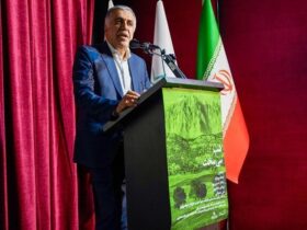 کشک پرچمدار هویت ملی ایران است