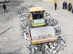 تصاویر; انهدام بیش از 1800 ماینر غیرمجاز توسط غلتک 11 تصاویر; انهدام بیش از 1800 ماینر غیرمجاز توسط غلتک