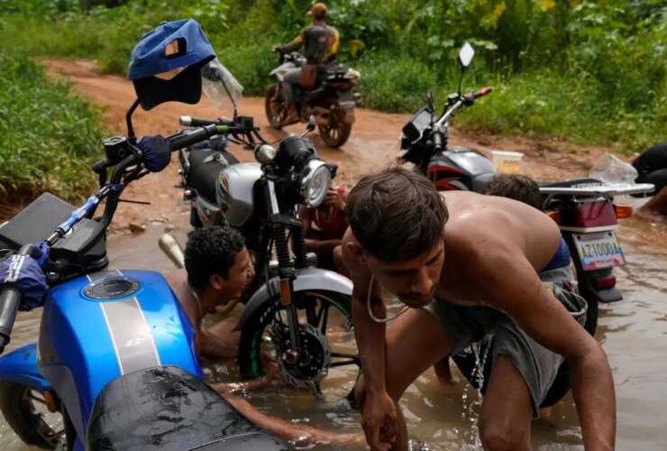 تصاویر; ال کایائو؛ جایی که طلا در اقتصاد ونزوئلا جایگزین نفت می شود