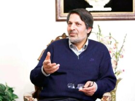 فعال سیاسی: حمله آمریکا و اسرائیل گسترده تر از جنگ 12 روزه خواهد بود! 8 فعال سیاسی: حمله آمریکا و اسرائیل گسترده تر از جنگ 12 روزه خواهد بود!