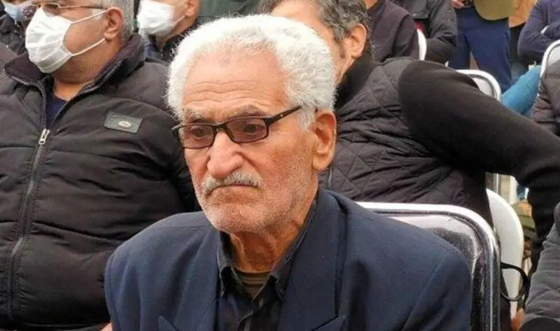 مرگ پدر قایقران، 27 سال پس از مرگ کوروش 5 قایقران