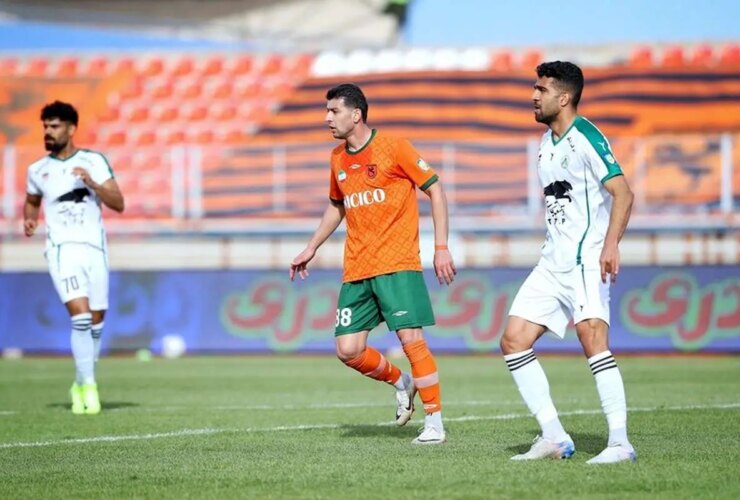 مس رفسنجان مقابل ذوب آهن به تساوی بدون گل رسید. نگون بخت و مبارک