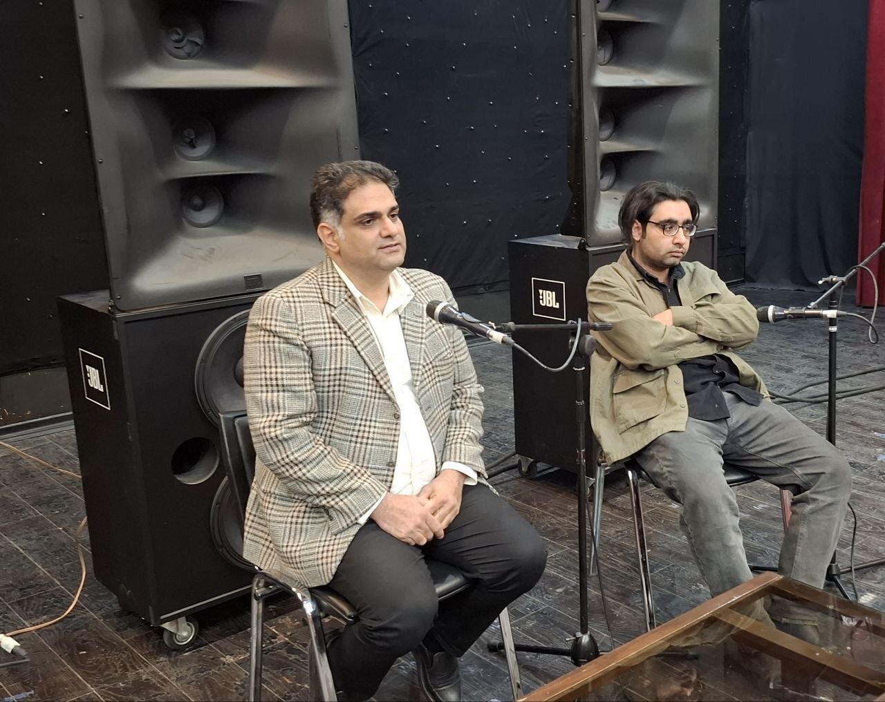 خانواده، خرافات، بقا؛ سه نسل از زنان برای زنده ماندن تلاش می کنند 1 خانواده، خرافات، بقا؛ سه نسل از زنان برای زنده ماندن تلاش می کنند