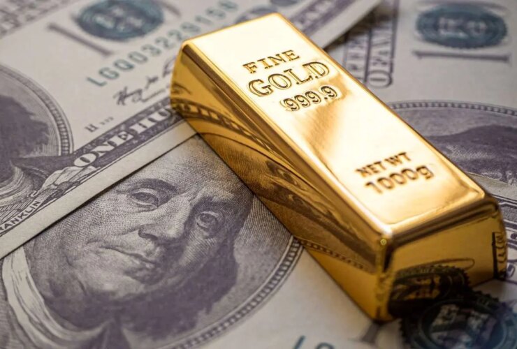 با انتشار اخباری مبنی بر احتمال مذاکرات ایران و آمریکا، قیمت دلار و طلا کاهش یافت