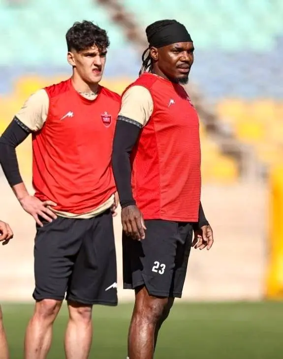 بازیکن پرسپولیس به شمس آذر پیوست 7 گالری