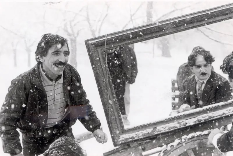 1769784406 292 عکس هایی از فیلم سینمایی ناصرالدین شاه بازیگر سینما وقتی