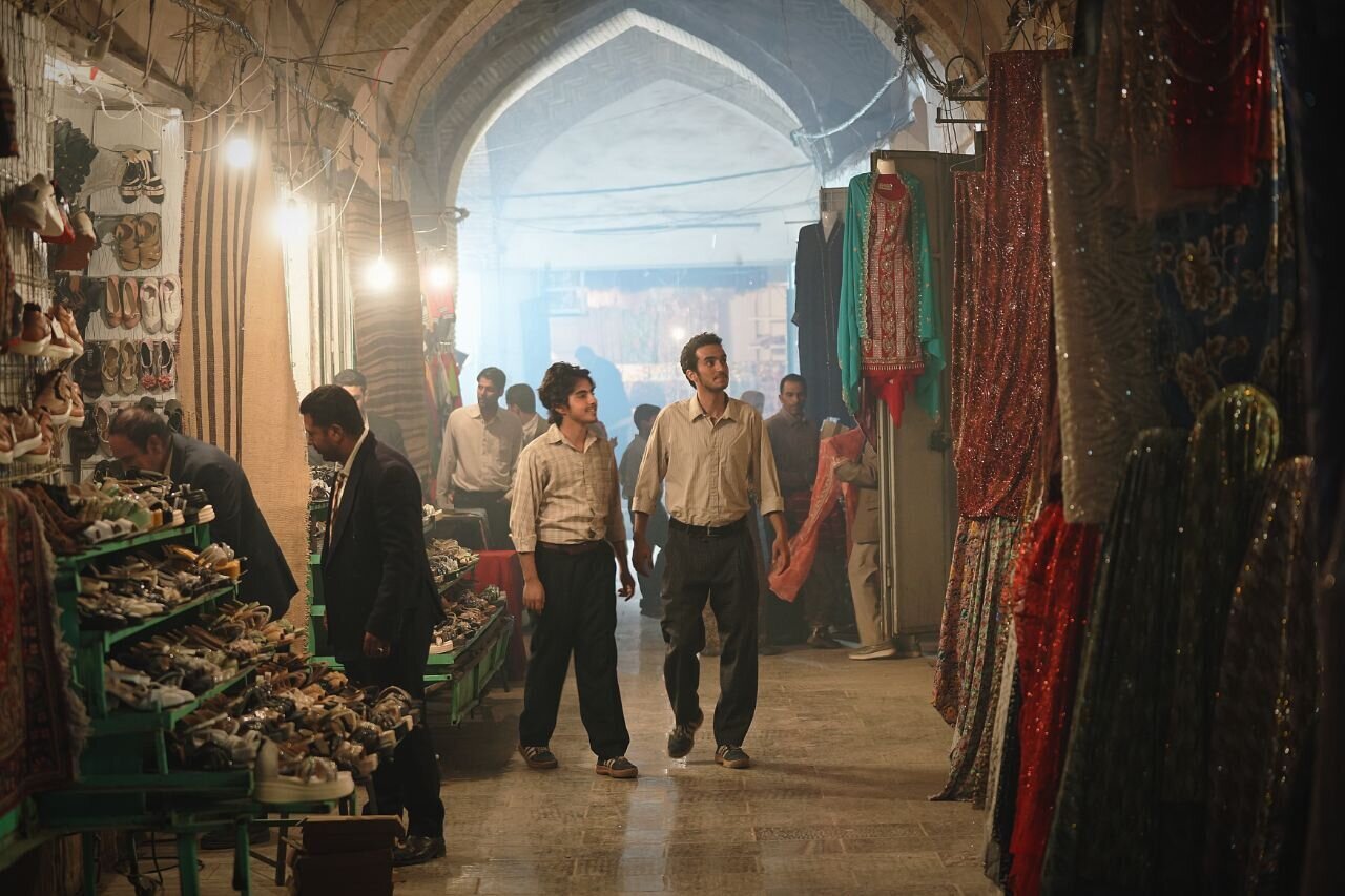 «کوچ» به نماز صبح رسید/ عکس 1 «کوچ» به نماز صبح رسید/ عکس