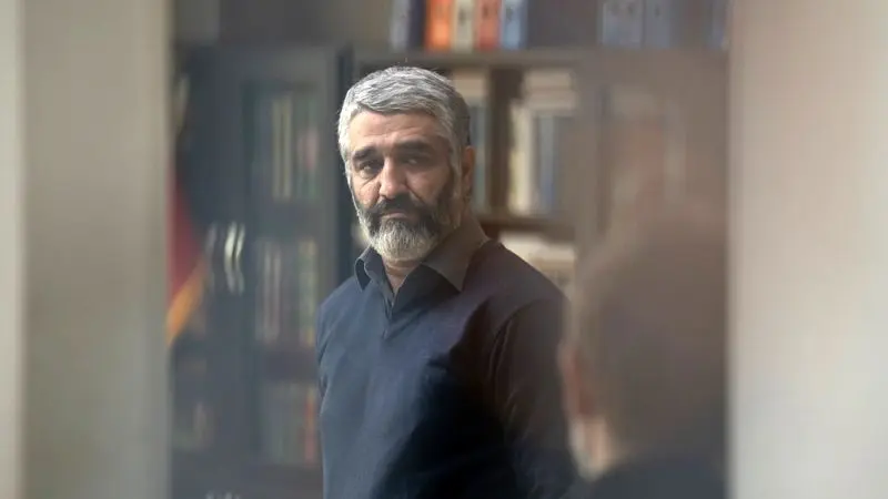 نقد سریال محکم/کاری که خیلی زود به فراموشی سپرده می شود 1 پژمان جمشیدی در سریال محکم