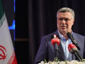 پرهیز از تصمیمات هیجانی در بحران ها/ هیچ کشوری با مداخله خارجی به رفاه نرسیده است 8 پرهیز از تصمیمات هیجانی در بحران ها/ هیچ کشوری با مداخله خارجی به رفاه نرسیده است