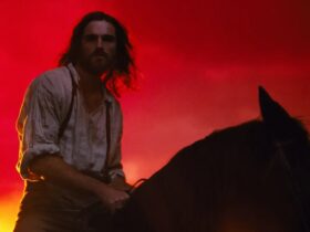 بازیگر معروف ماجرای وحشتناکی را که در پشت صحنه فیلم «بلندی های بادگیر» رخ داد را فاش کرد. 8 بازیگر معروف ماجرای وحشتناکی را که در پشت صحنه فیلم «بلندی های بادگیر» رخ داد را فاش کرد.