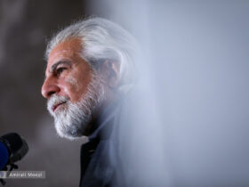 منوچهر شاهسویری: اثبات یگانگی هنرمند با عموم مردم نه در «غیبت» بلکه در «حضور» است. 8 منوچهر شاهسویری: اثبات یگانگی هنرمند با عموم مردم نه در «غیبت» بلکه در «حضور» است.