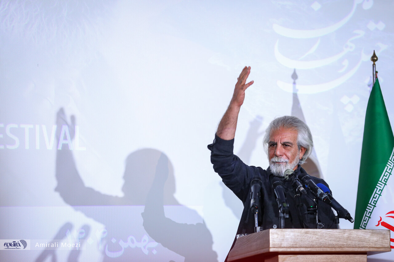 دبیر جشنواره فجر را ببینید: هنرمندان در غیاب مردم در کنار مردم نمی ایستند 1 دبیر جشنواره فجر را ببینید: هنرمندان در غیاب مردم در کنار مردم نمی ایستند